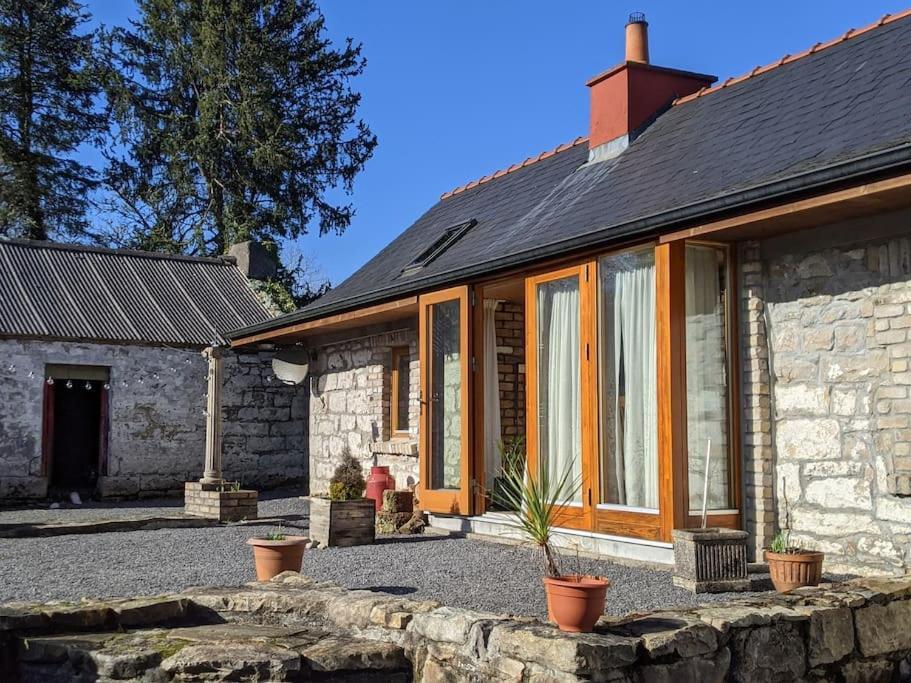 Secluded Private Cottage Hot-Tub, Sauna & Fire-Pit Carrick-on-Shannon Exterior photo